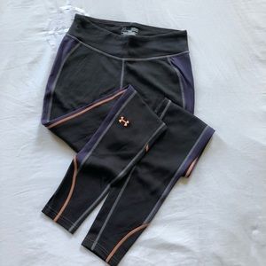Under Armour ColdGear Colorblocked Leggings